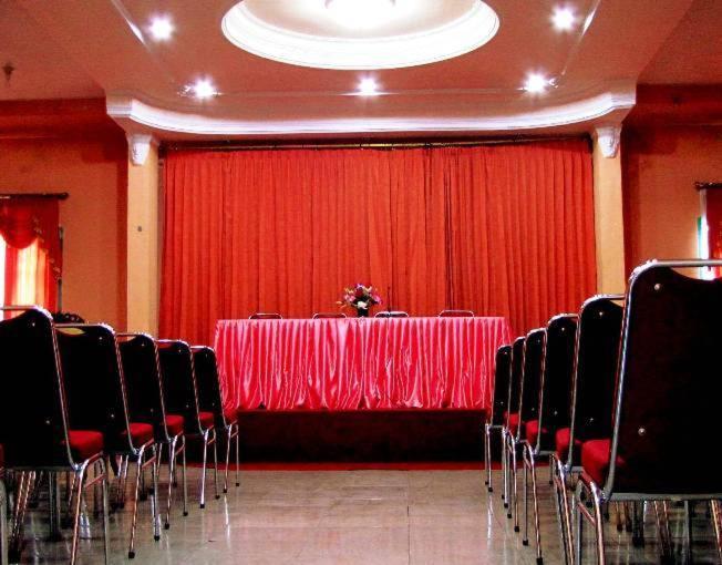 Hotel Mitra Garden Pangkal Pinang Exteriér fotografie
